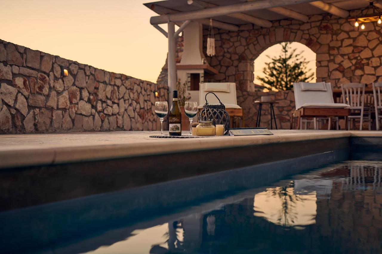 Ioanna Chateau - Luxury Stone Villa Maries  Exterior photo